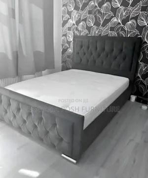 5x6 Chester Charcoal Grey Tufted Bed Frame