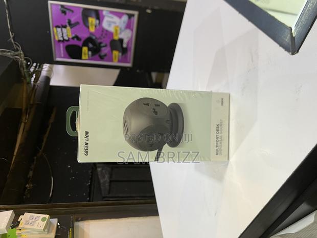 Green Lion Multiport Desk Universal Socket - thumbnail 2