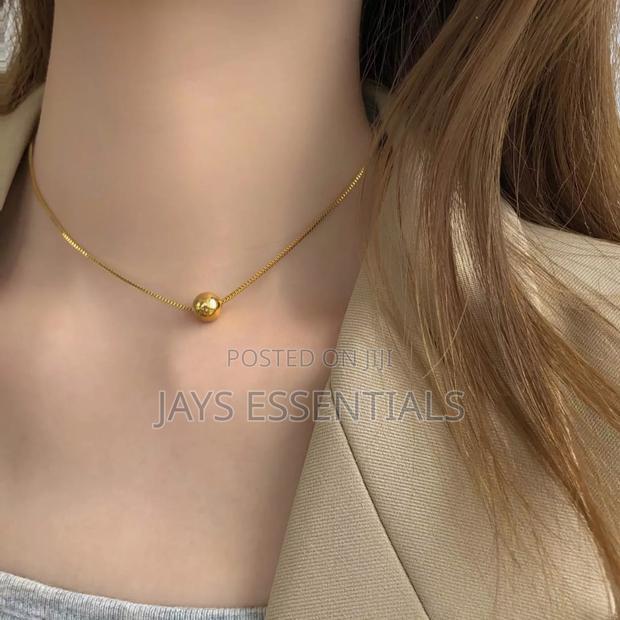 Variety Of Minimalist And Elegant Necklaces - thumbnail 11
