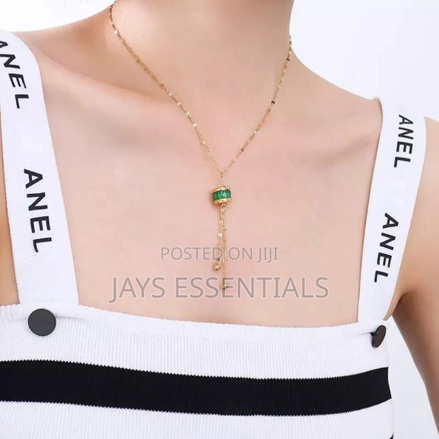 Variety Of Minimalist And Elegant Necklaces - thumbnail 15