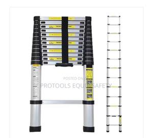 5m Telescopic Ladder - thumbnail 2