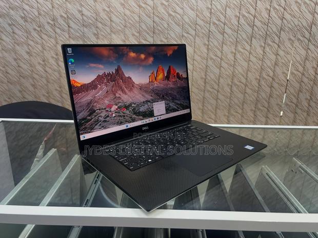 Laptop Dell XPS 15 9570 16GB Intel Core i7 SSD 256GB - thumbnail 4