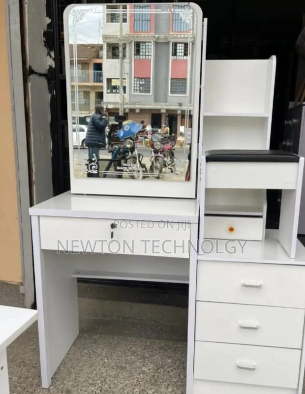 Sliding Mirror, Dressing Mirror