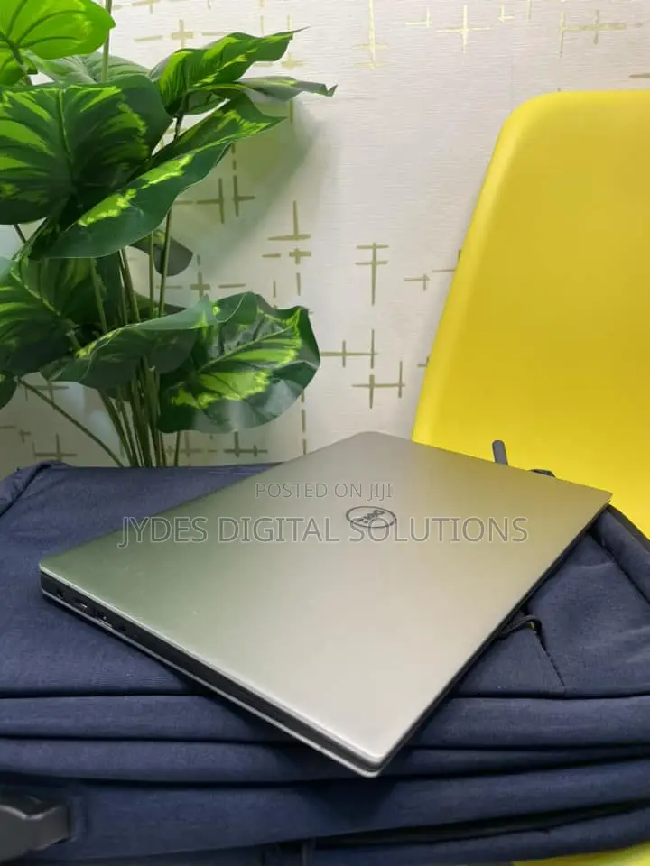 Laptop Dell XPS 13 9360 16GB Intel Core I7 SSD 256GB