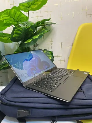 Laptop Dell XPS 13 9360 16GB Intel Core I7 SSD 256GB