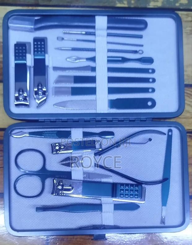 Professional Manicure Set - thumbnail 4