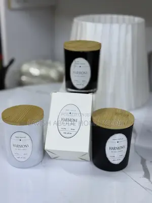 Scented Candles in a Jar With Bamboo Lid