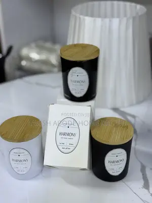 Scented Candles in a Jar With Bamboo Lid