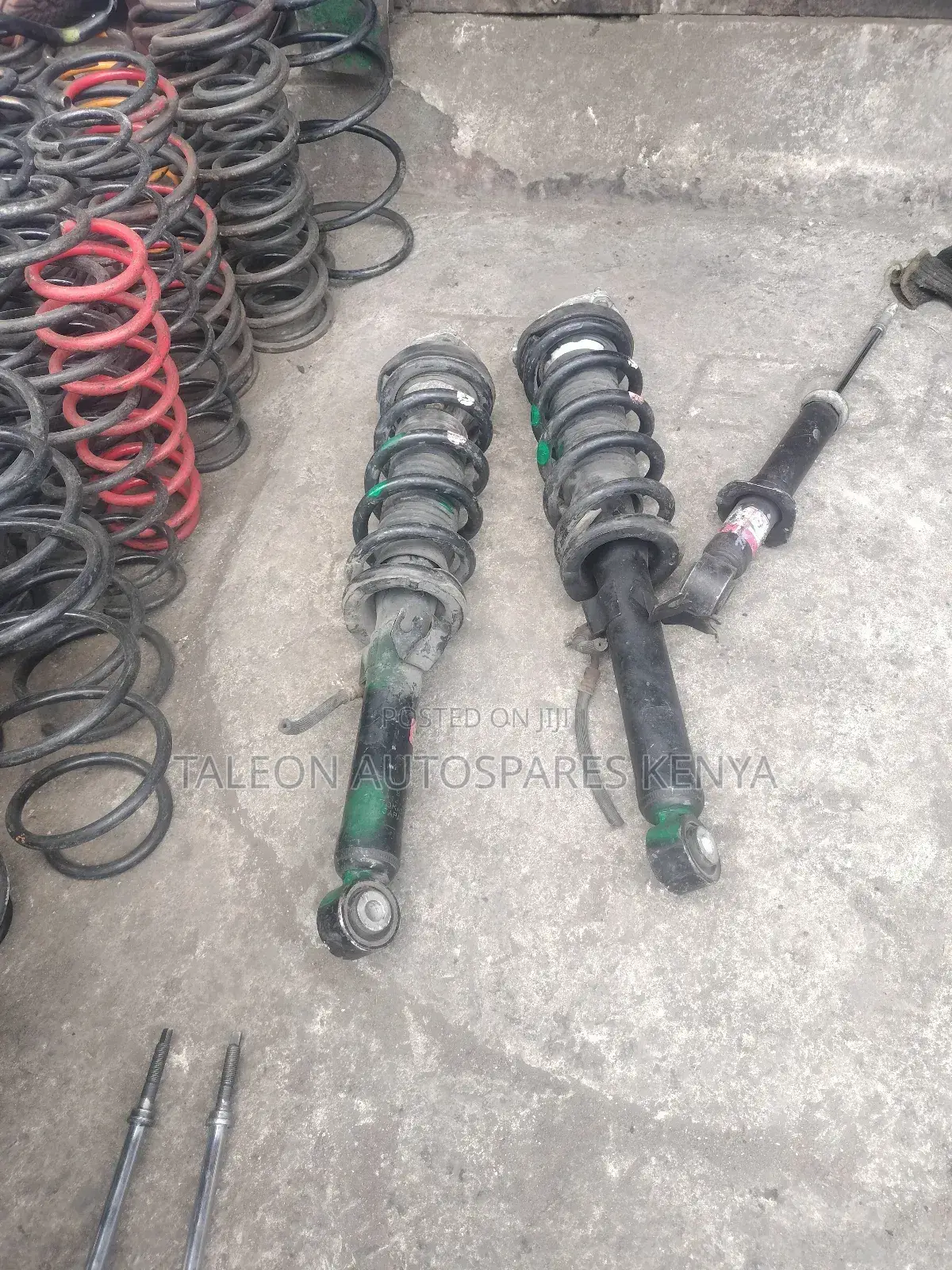 Nissan Skyline Shocks