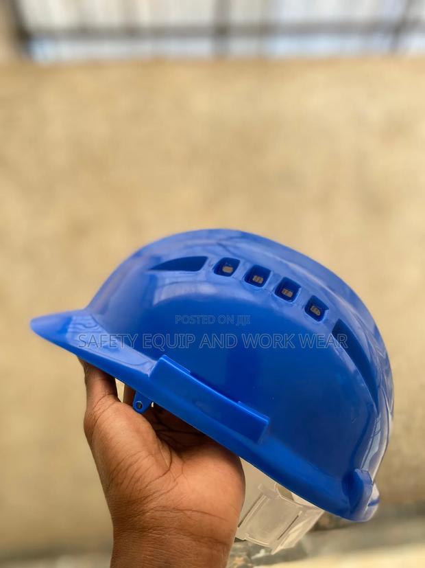 Vaultex Helmets For Site Crews - main view