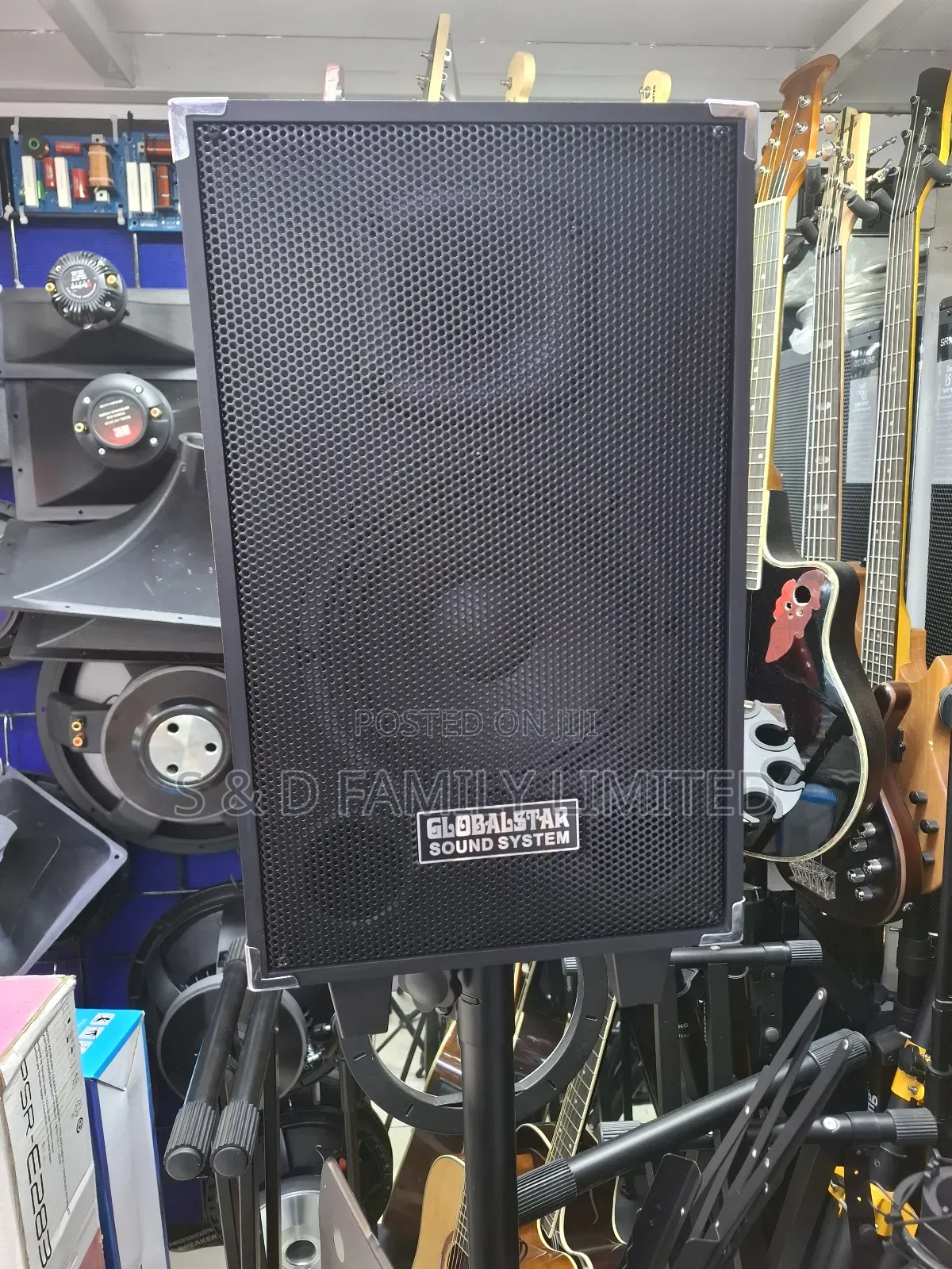Global Star 8 Inch Rechargeable Speaker