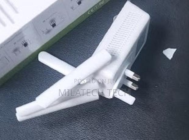Wifi Exxtender With External Antenna