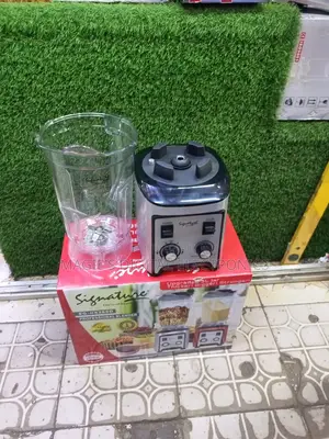 Most Excellent 1800w Signature Blender