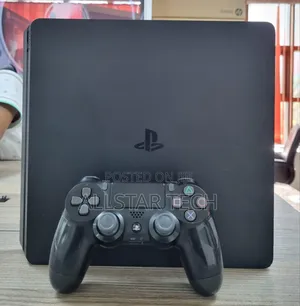 Sony Playstation 4 Slim Gaming With 2 Controllers