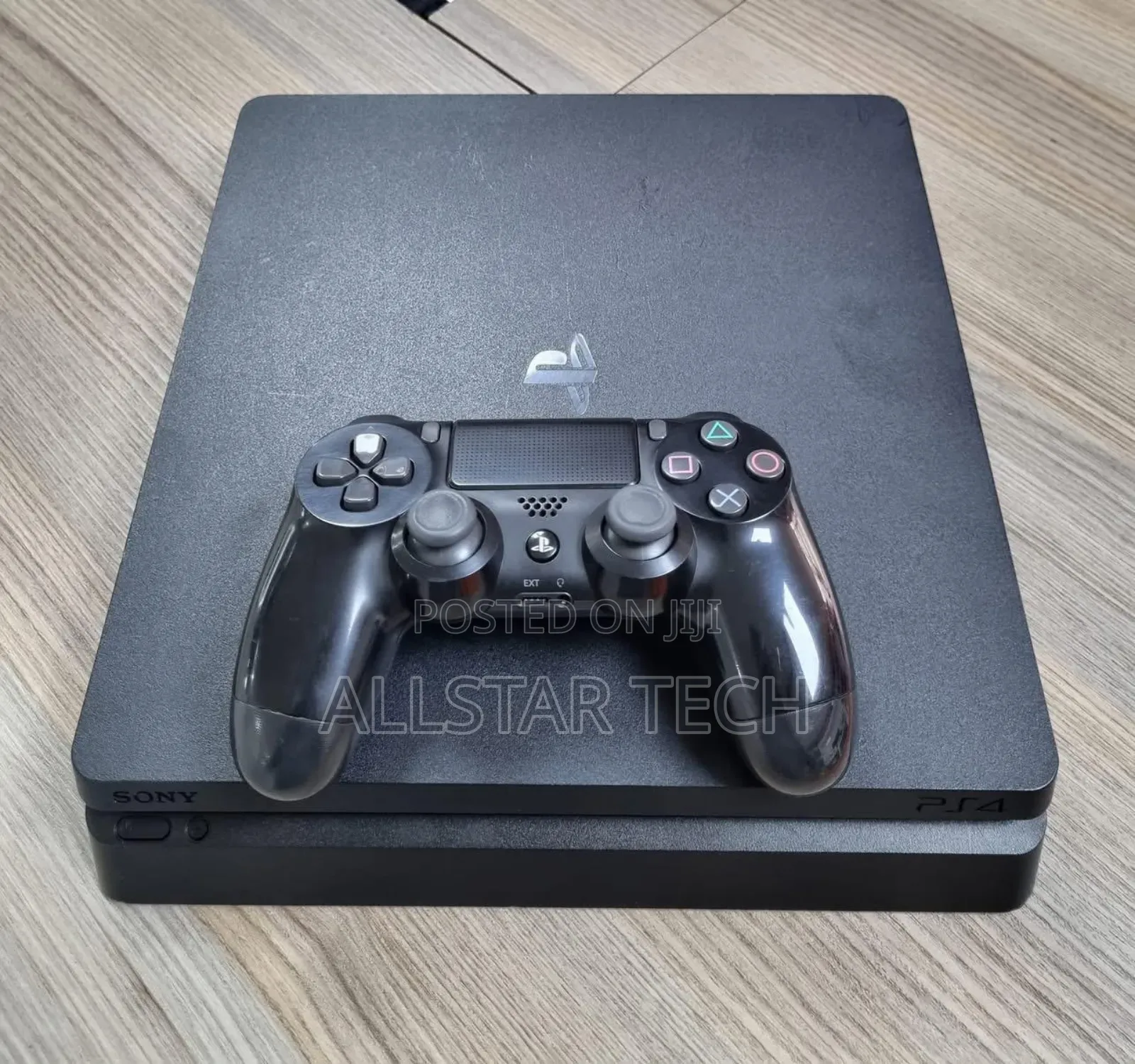 Sony Playstation 4 Slim Gaming With 2 Controllers