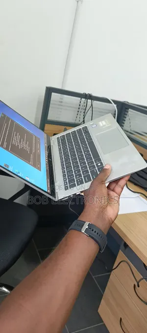 Laptop HP EliteBook X360 1030 G3 16GB Intel Core i7 SSD 512GB