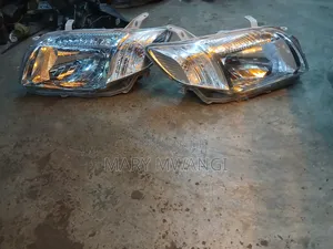 Toyota Fielder 2010 /Axio 141 Non Xenon Headlight