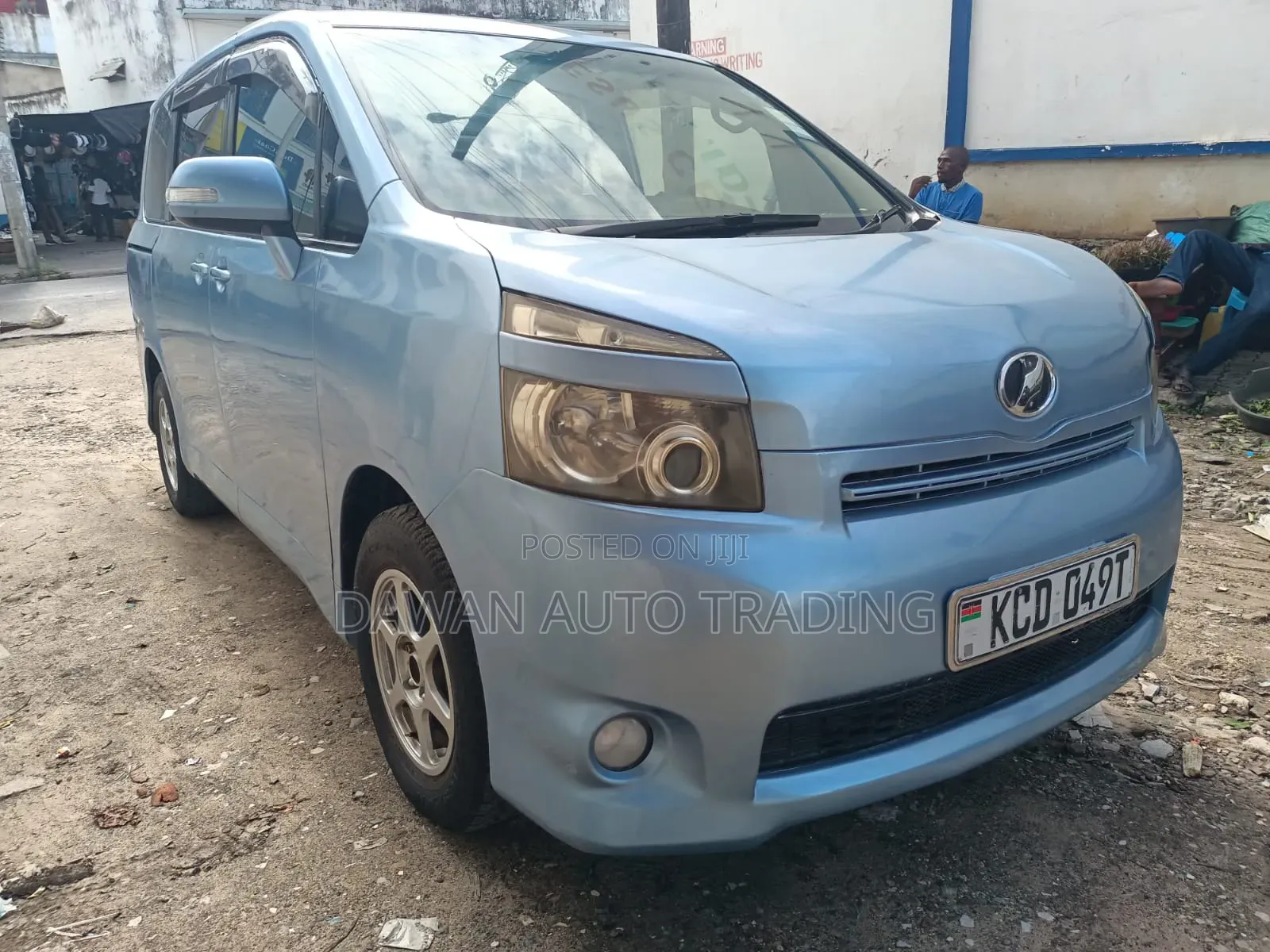 Toyota Voxy 2009 Blue