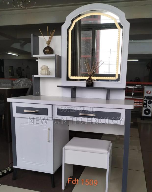 Dressing Mirror With Table