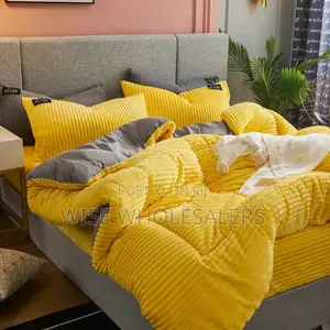 Velvet Duvet Honey.G 
Size 6x7 
Pillowcases: