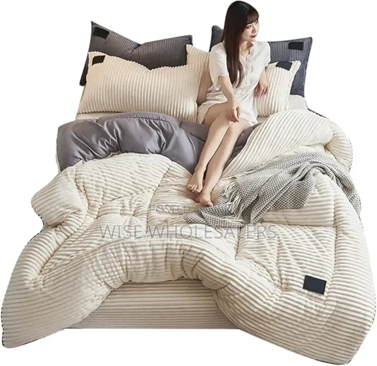 Velvet Duvet Honey.G 
Size 6x7 
Pillowcases: