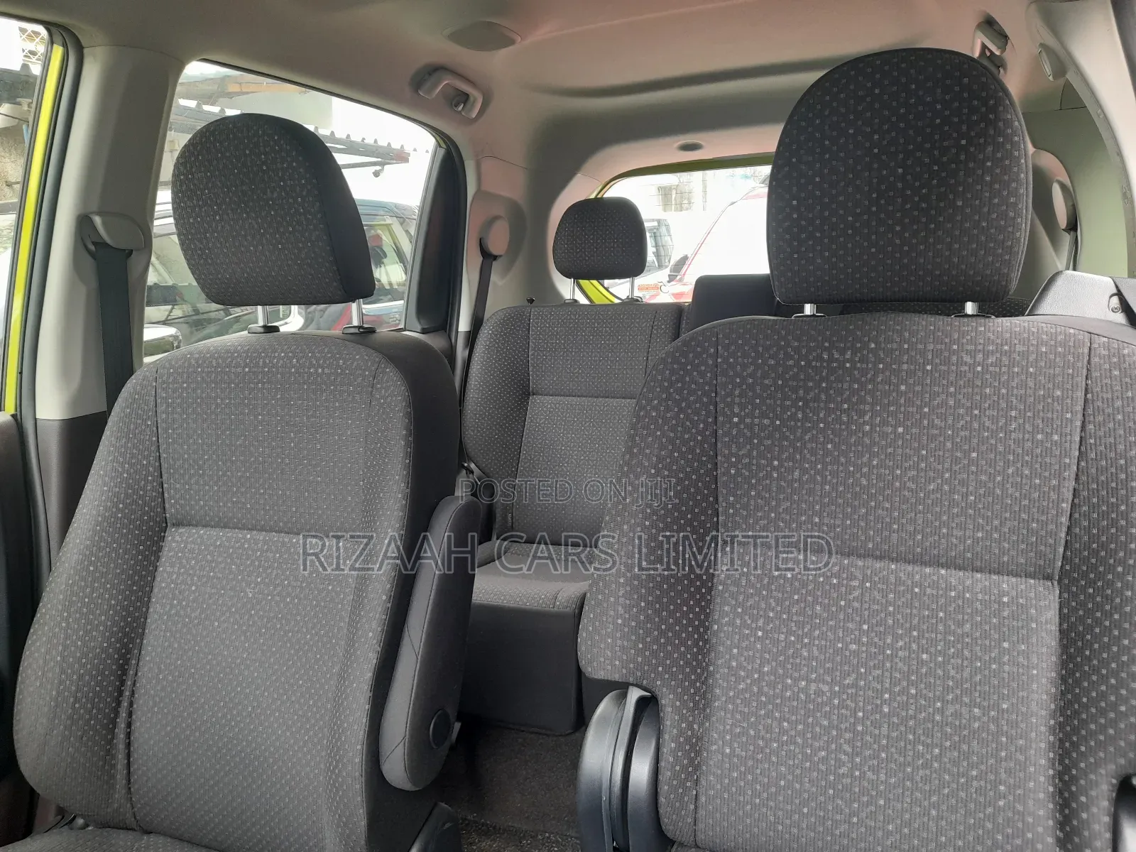 Toyota Spade 1.5 2018 Green