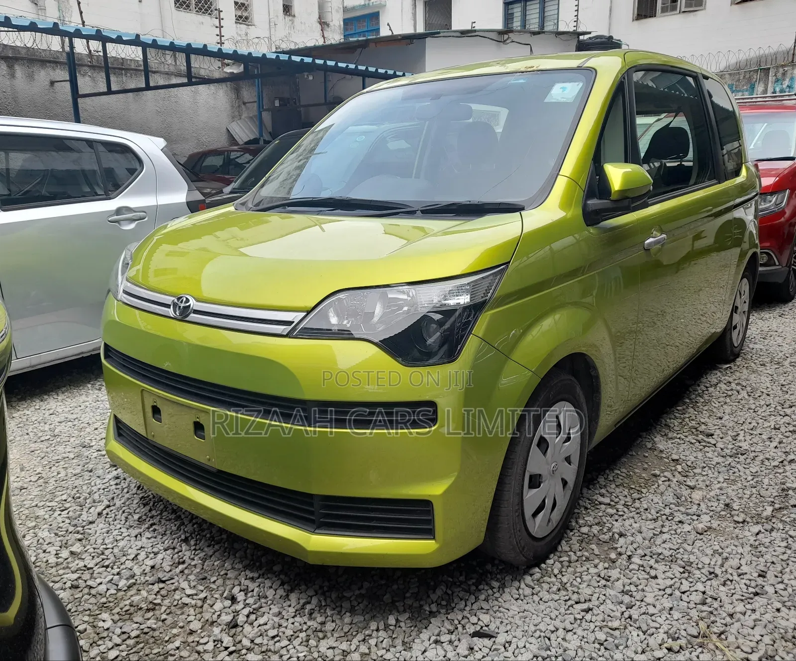 Toyota Spade 1.5 2018 Green
