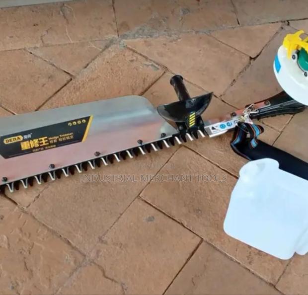 2stroke Hedge Trimmer -High Quality - main view