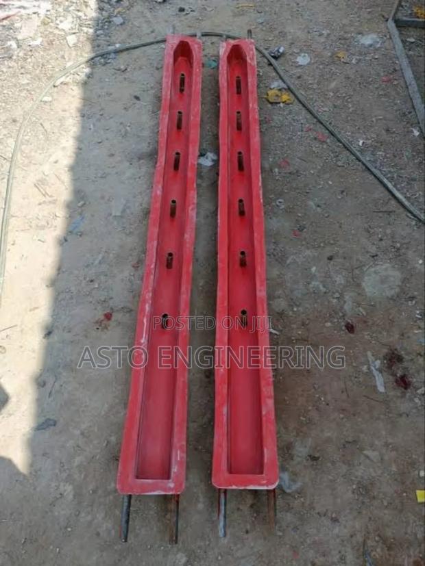 High-Quality Fencing Pillar Mold
