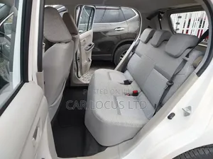Daihatsu Boon 2018 White