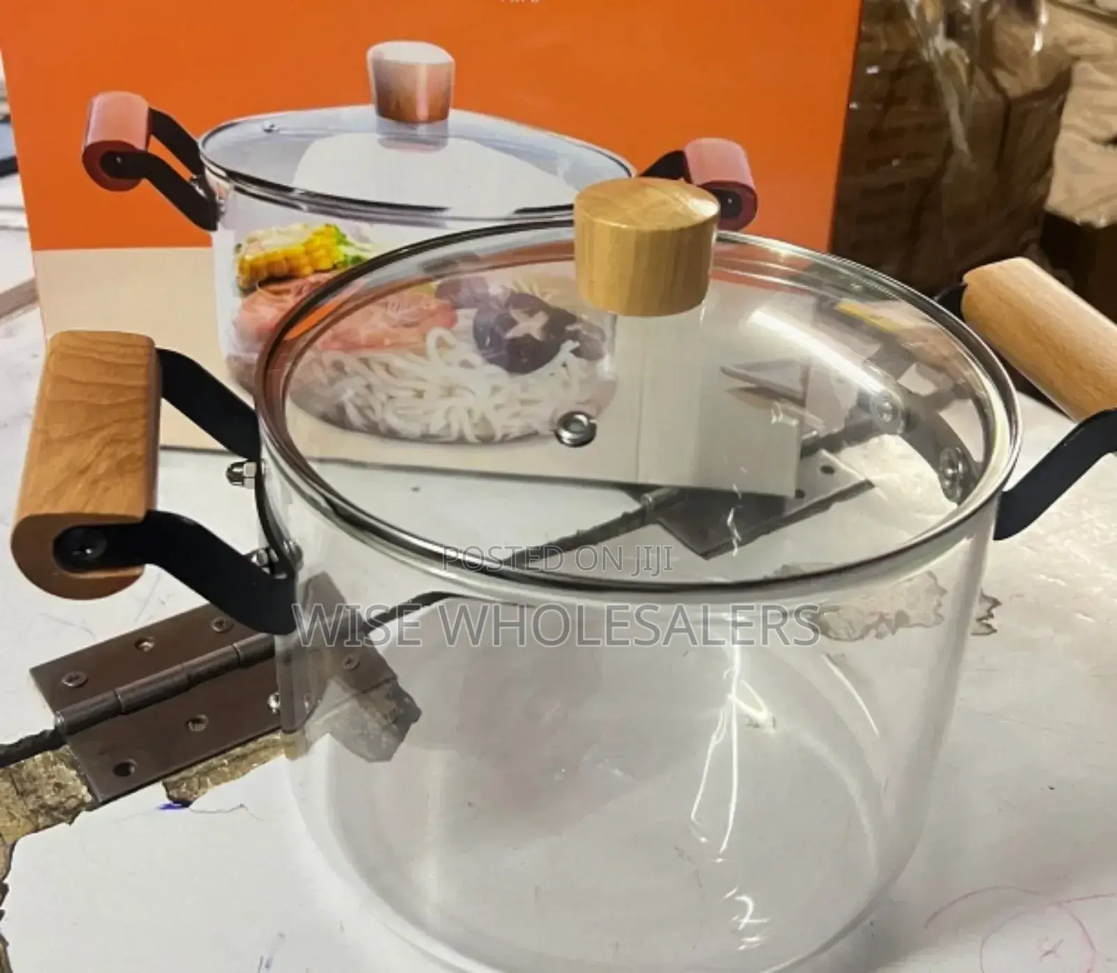 4.0 Glass Borosilicate Cooking Pot Available