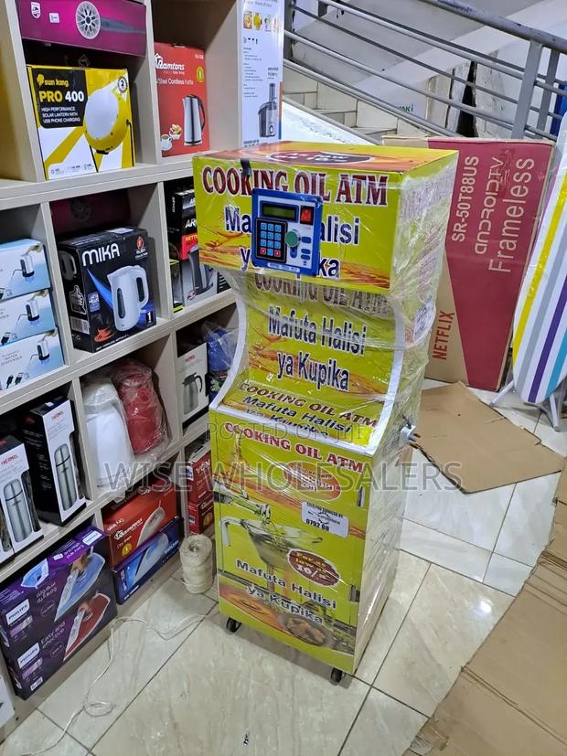 Salad Atm Machine Available - main view