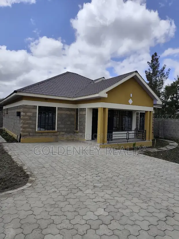 3bdrm Bungalow in Kitengela for sale