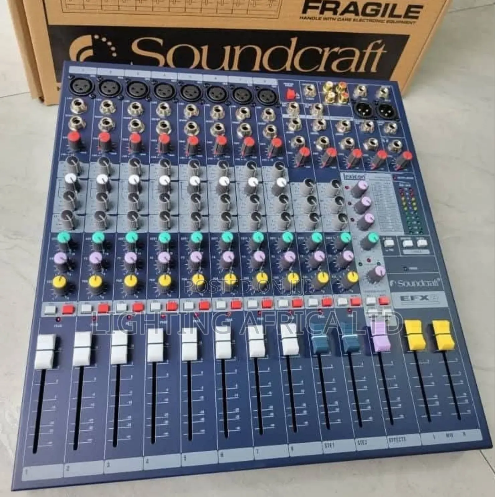 8 Channels Sound Craft Proffesional Mixer Usb/Bluetooth