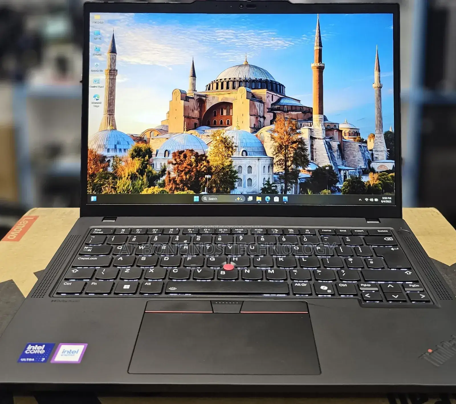 Laptop Lenovo ThinkPad T14 16GB Intel Core Ultra 7 SSD 512GB