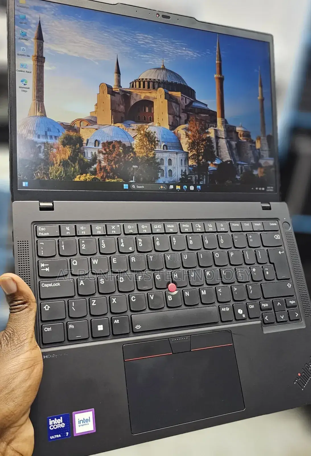 Laptop Lenovo ThinkPad T14 16GB Intel Core Ultra 7 SSD 512GB