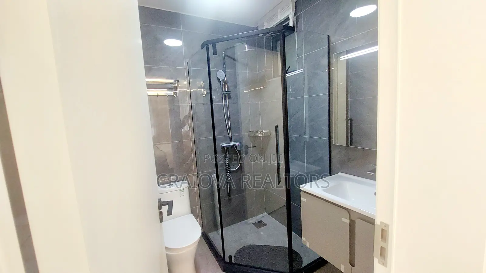 1bdrm Apartment in Kilimani for sale