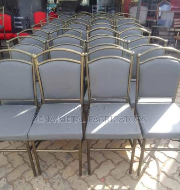 Restaurant Chairs With Powder Coating Finish
