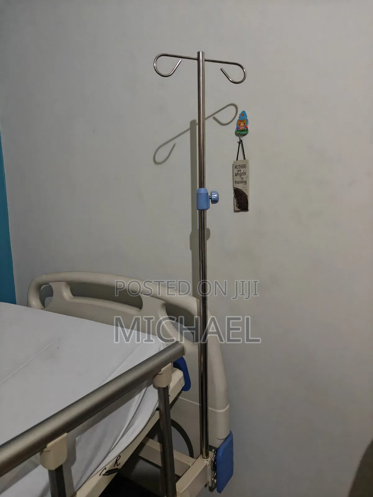 3 Crank Hospital Bed With Mattress + Ripple Mattress