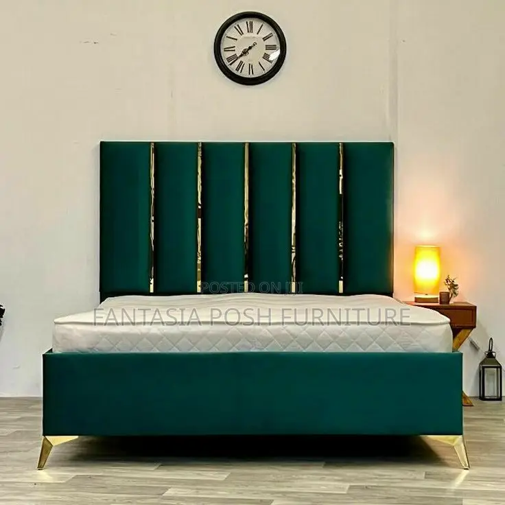 Stylish Mocket 5*6 Bed With Striped Headboard