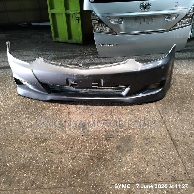 Toyota Wish 2005/2008 Front Bumper With Fog Lamps