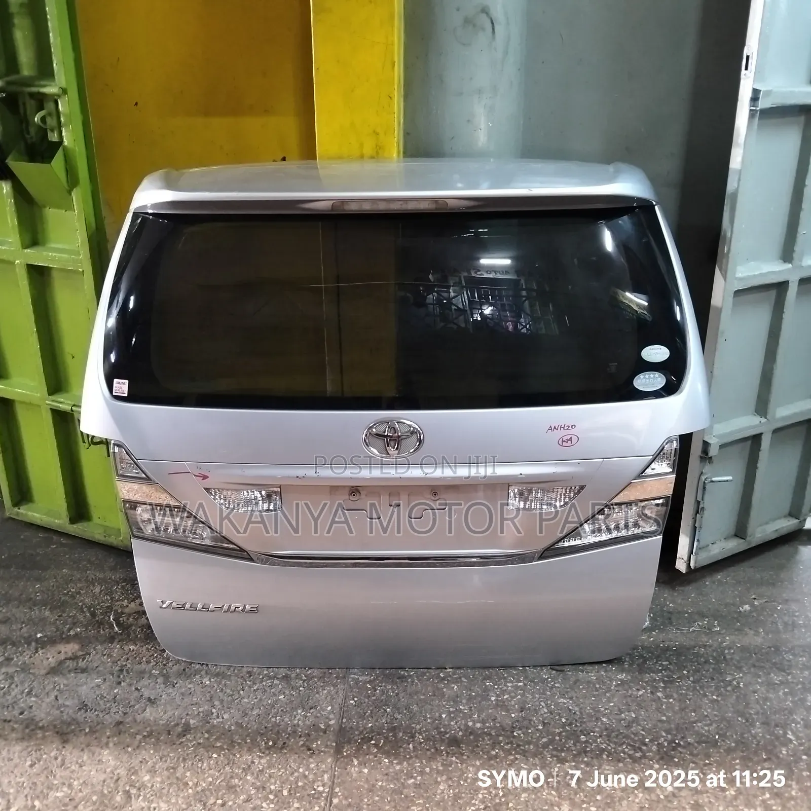 Toyota Vellfire 2010 Tailgate/Boot, Ex Japan