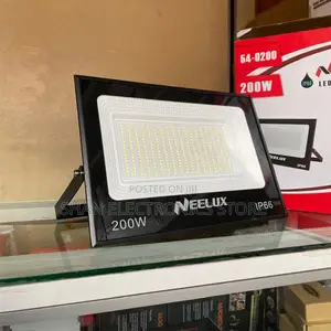 Streetlight Neelux 200w Watts Ac Led Flood Light