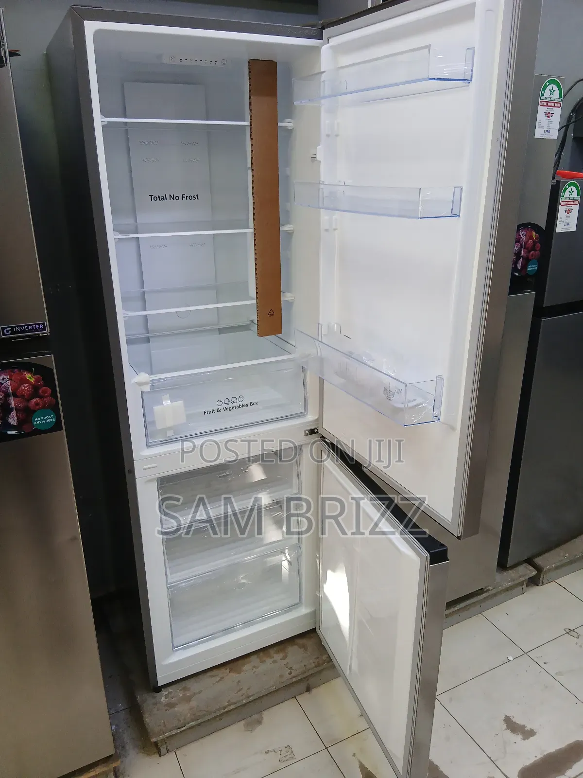 Hisense 286l Bottom Freezer