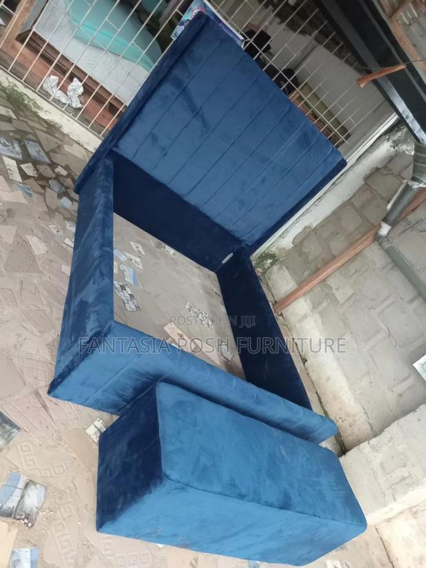 5x6 Vertical Panel Chester Bed in Navy Blue - main view