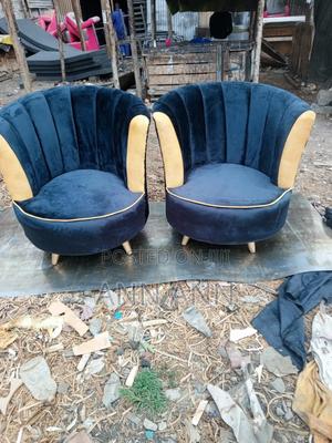 2pedicure Seats Black and Gold - main view