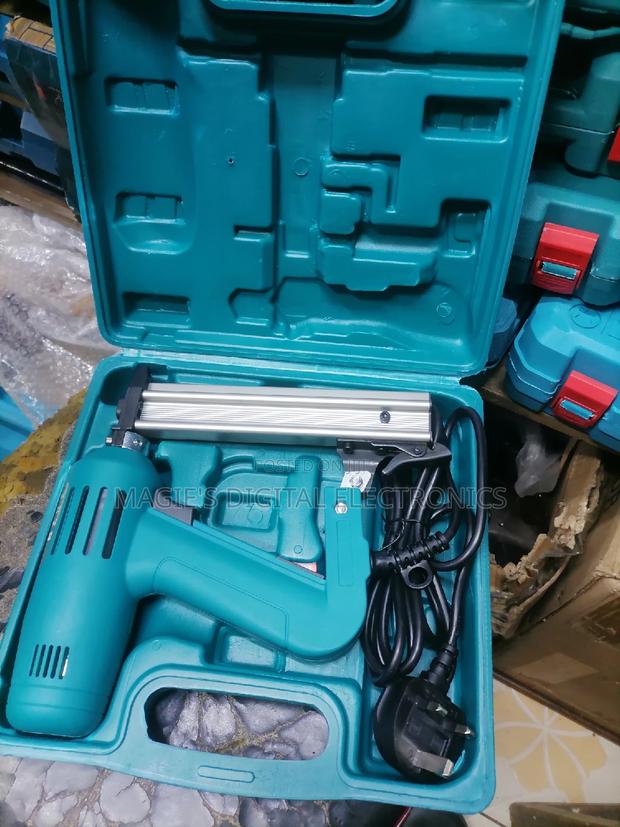 Best Quality 1800w Meakida Nail Gun Machine