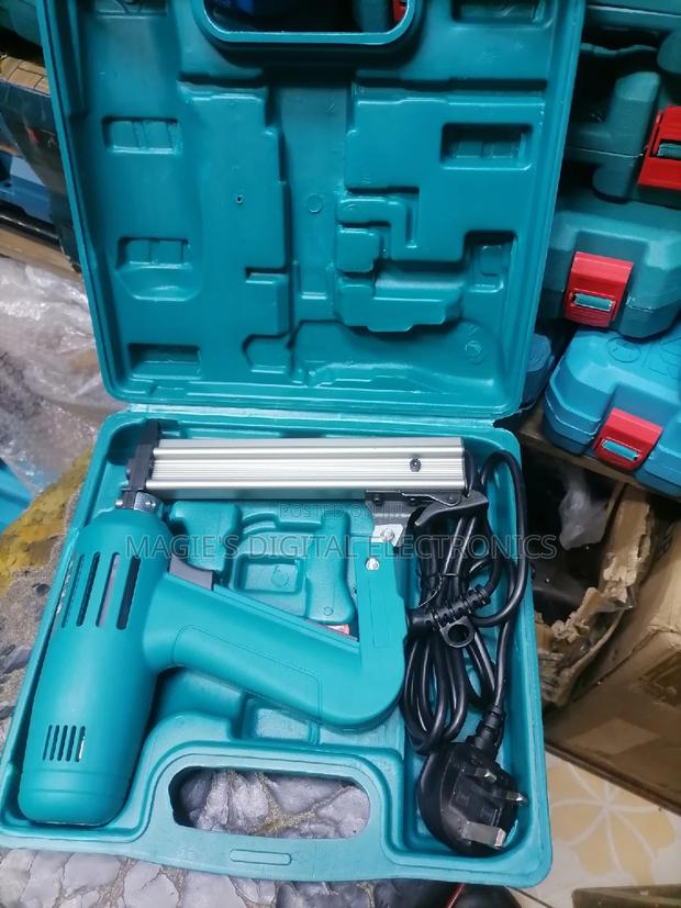 Long Lasting 1800w Meakida Nail Gun Machine
