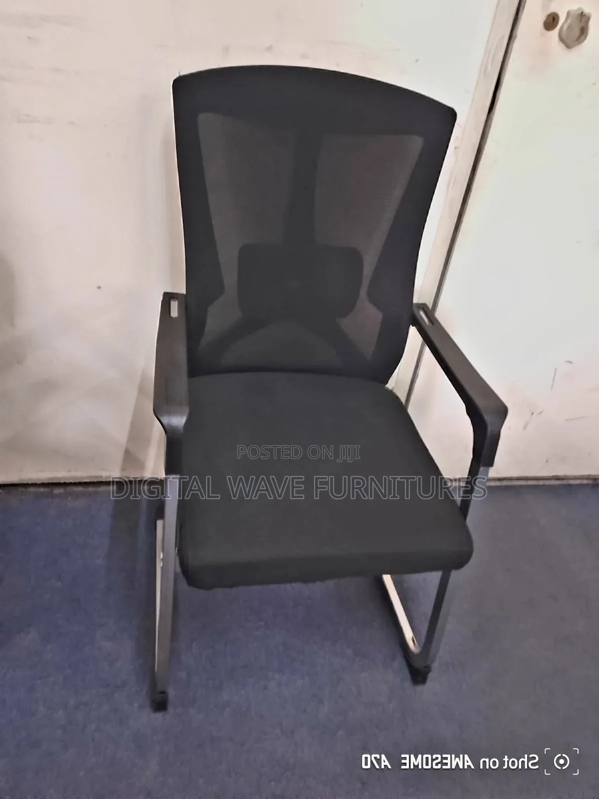 Quality Black Ergonomic Mesh Visitor Seat Kf5