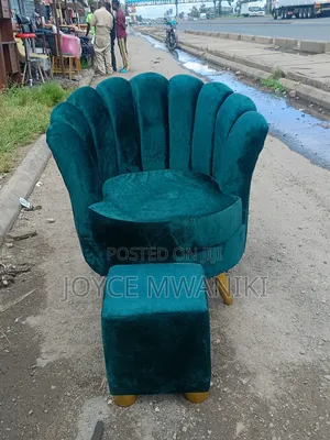 Jungle Green Pedicure Flower Seat and a Pouf 